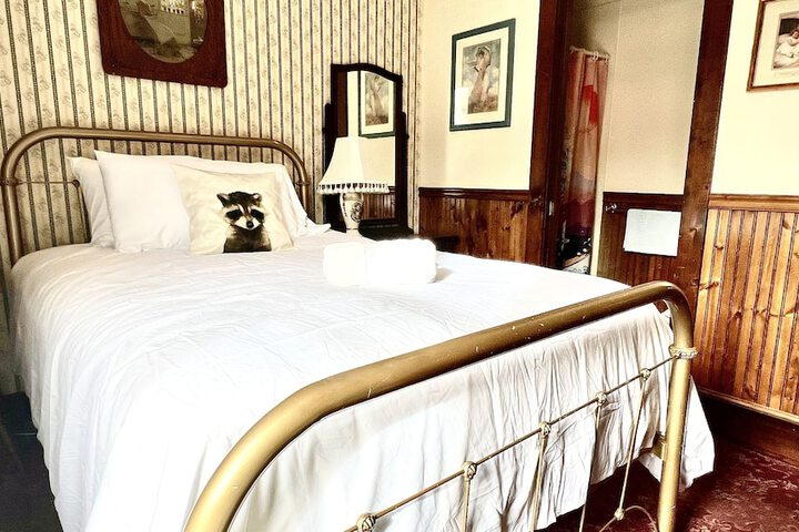 Hotel La More at the Bisbee Inn