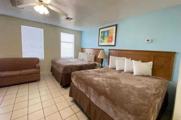 Room 40 of 67