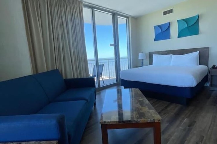 South Beach Biloxi Hotel & Suites