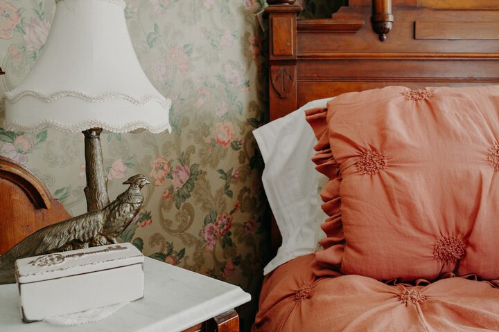 Room 47 of 76
