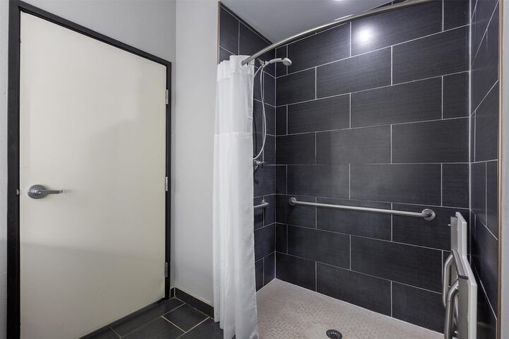 Best Western Plus Regency Park