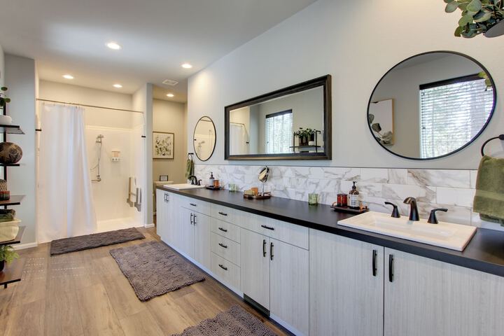 the Hub La Pine Vacation Rental - Dog Friendly!
