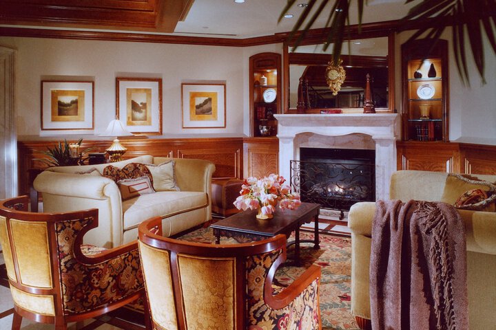 Hotel Interior 9 of 32