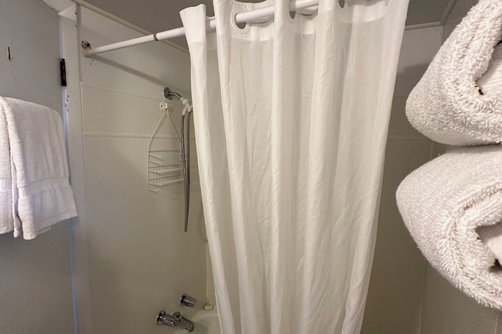 Room 21 of 25
