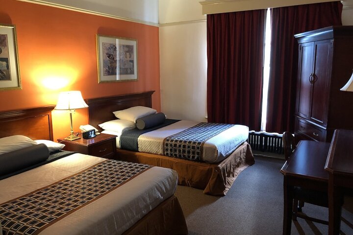 Room 37 of 68