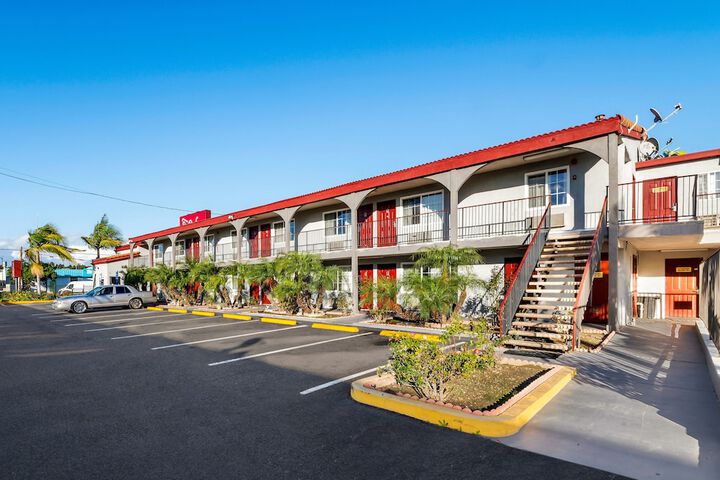 Red Roof Inn Los Angeles – Bellflower