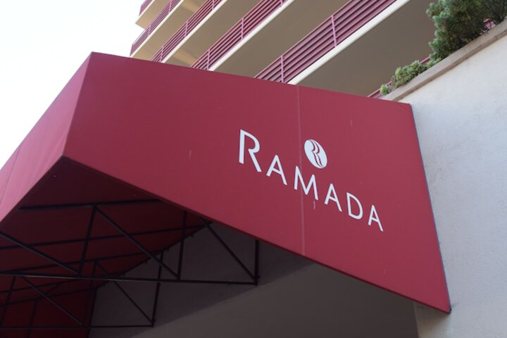 Hotel 5 of 74