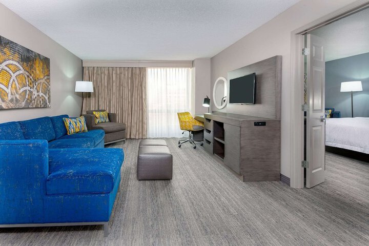 Room 17 of 48