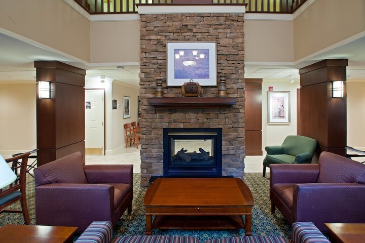 Staybridge Suites Indianapolis-Airport by IHG