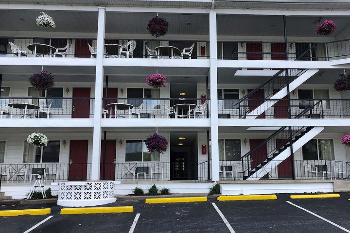 Hotel 2 of 16