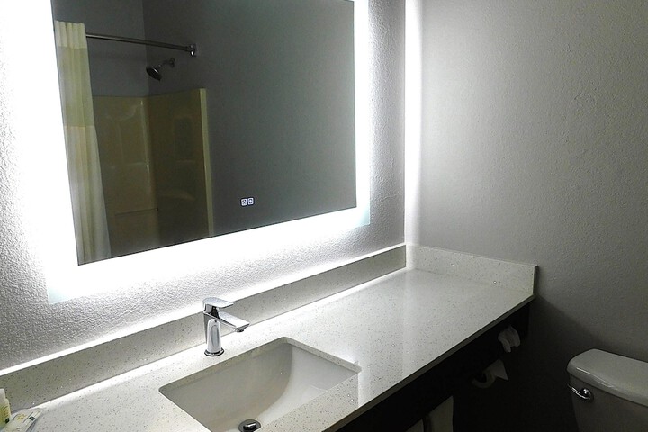 Quality Inn Pontiac