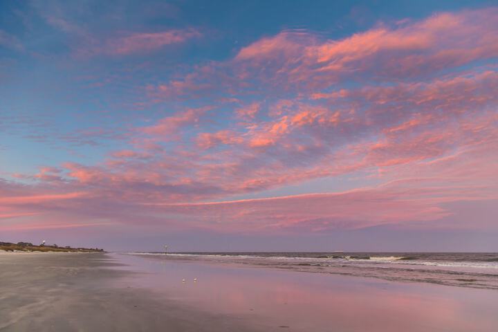 Days Inn & Suites by Wyndham Jekyll Island