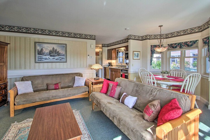 Nestlenook Victorian Condo 6 Mi to Attitash!