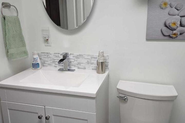Suite in the Bush-Private Apartment