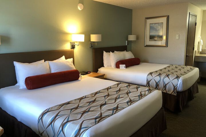 Super 8 by Wyndham Florence OR