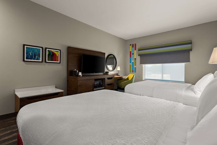 Room 30 of 61