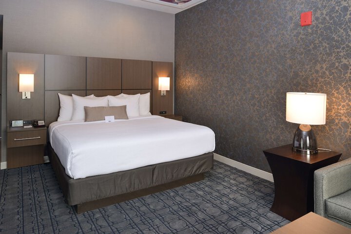 Room 21 of 42