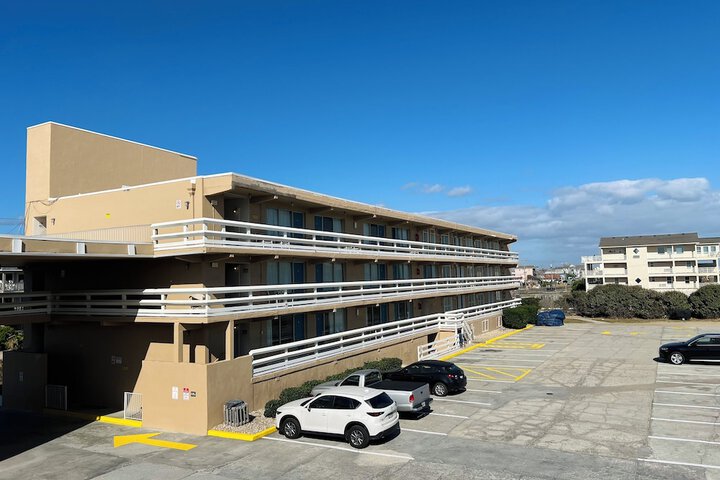 Mariner Inn and Suites