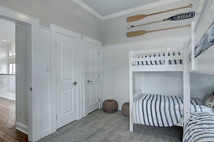Room 12 of 28