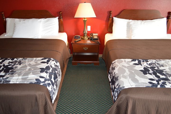 Room 10 of 17