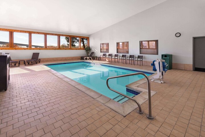 Pool 5 of 45