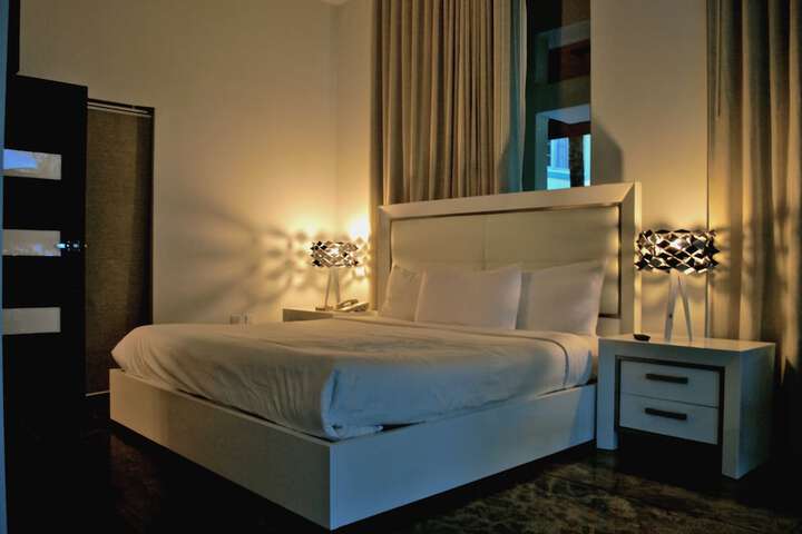 Room 16 of 71