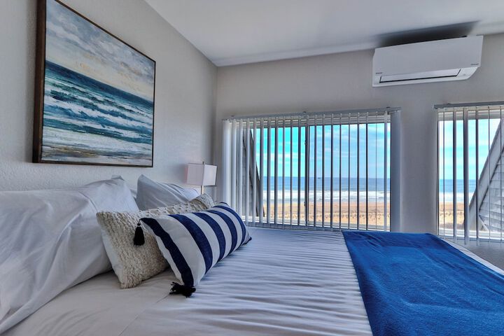 The Surf Club