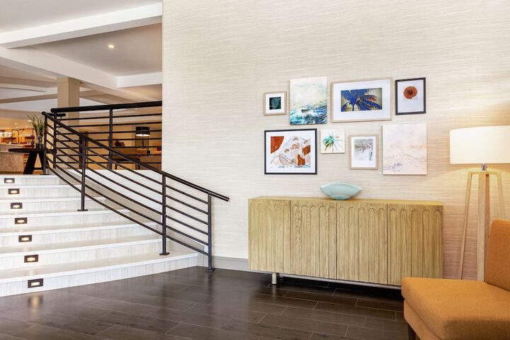 Hotel Interior 18 of 100