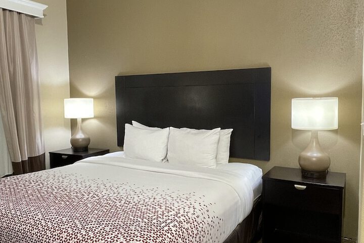 Room 13 of 15