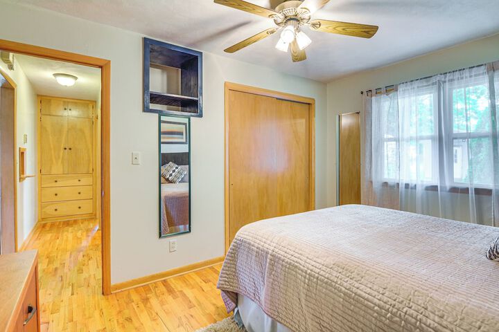 Walk to Restaurants: Stockton Home w / Game Room