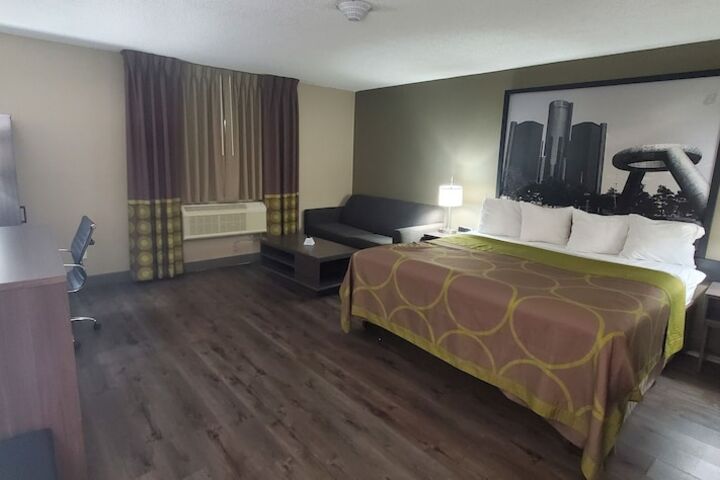 Room 19 of 27