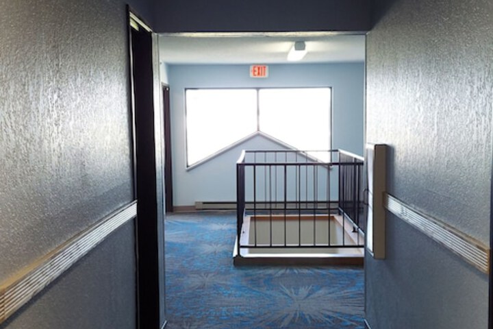 Ballroom/Hall 35 of 35