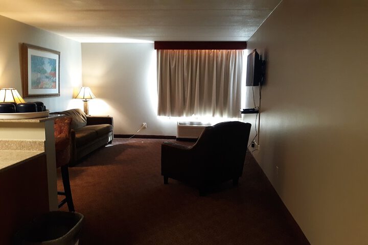 Room 41 of 76