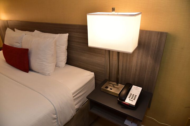Room 20 of 74