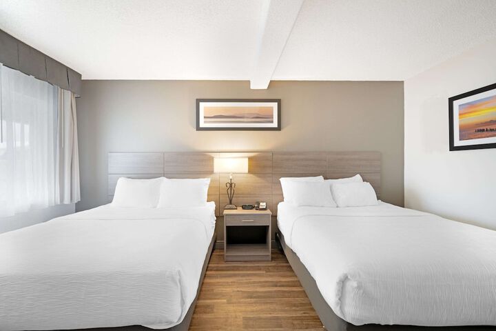 Room 14 of 27