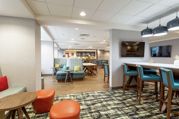 Hotel Interior 10 of 67