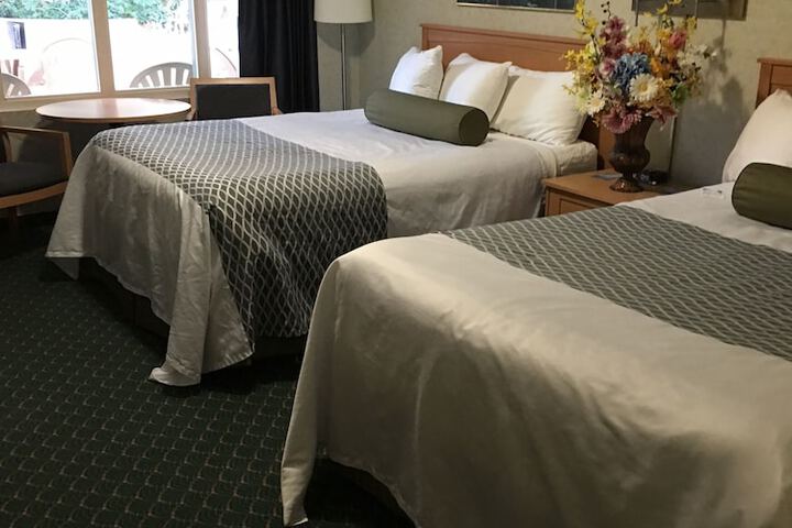 Room 12 of 29