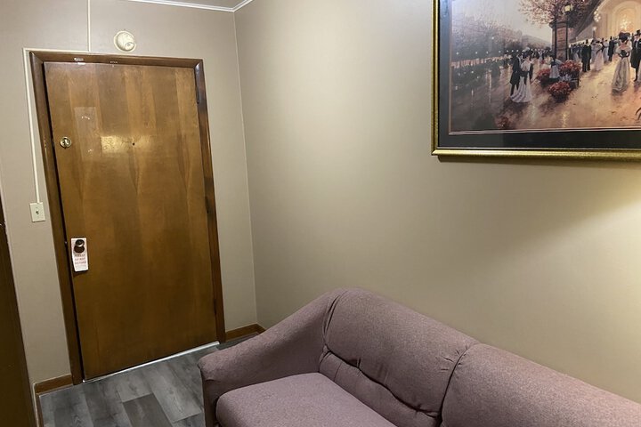 Room 36 of 61