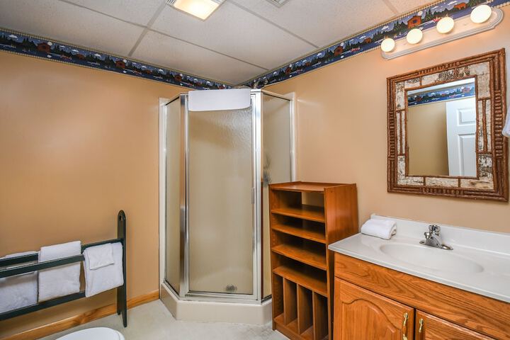 Room 14 of 44