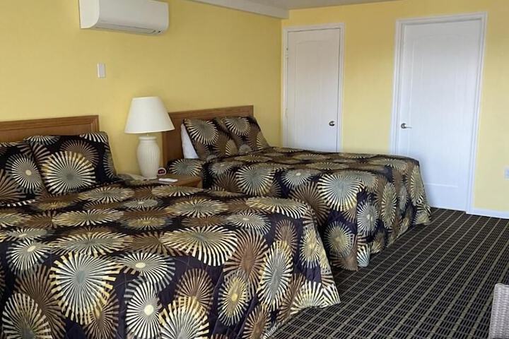 Room 17 of 43