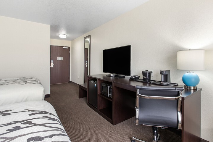 Room 14 of 29