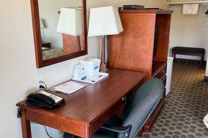 Room 39 of 60