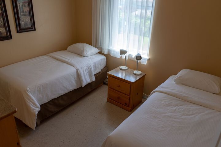 Room 33 of 67