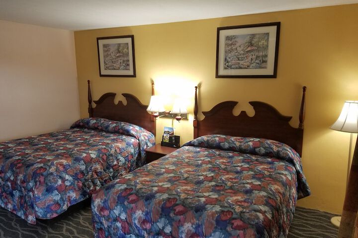 Room 15 of 32