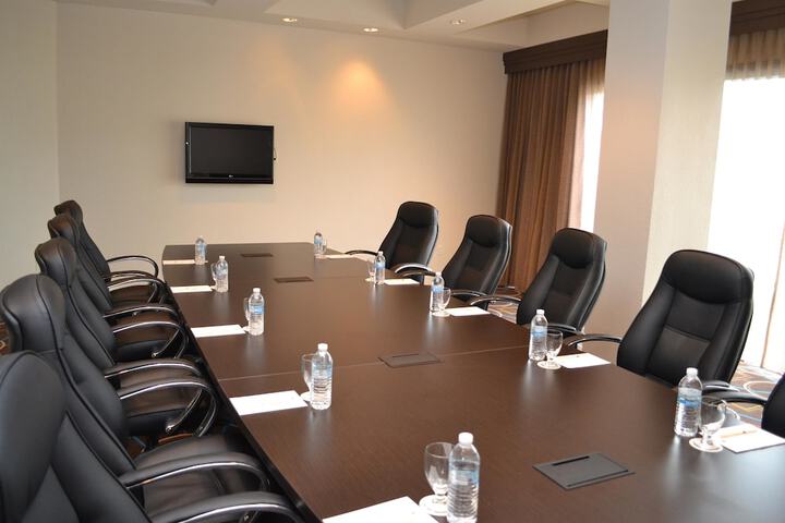 Meeting 32 of 63