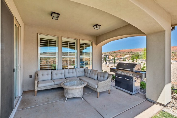 Terrace/Patio 50 of 55