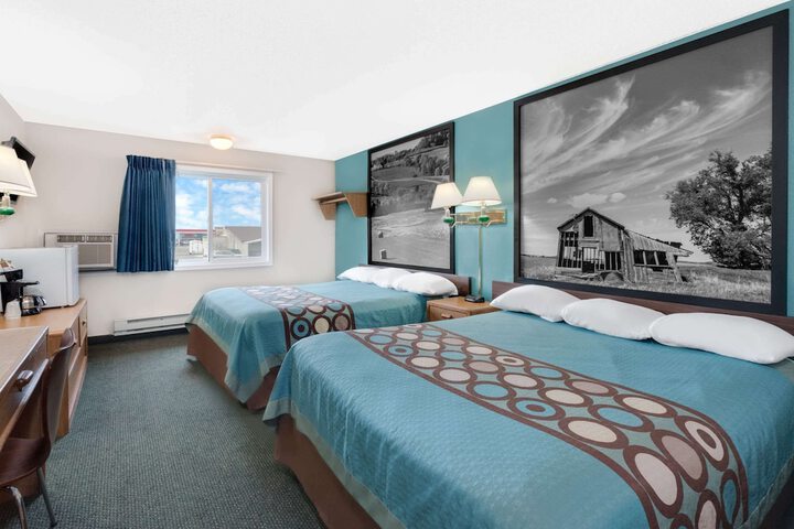 Room 22 of 35