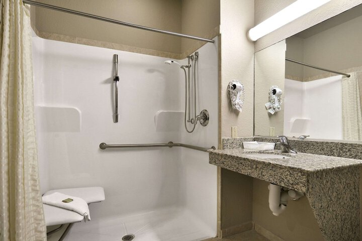 Room 14 of 20