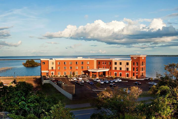 Hotel 4 of 43