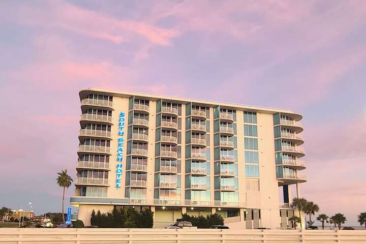 South Beach Biloxi Hotel & Suites